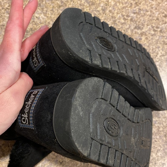 Sketchers Black Boots WITH FLAWS 7 Price is Firm FLAWED - Picture 8 of 17